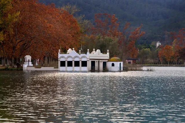 Banyoles