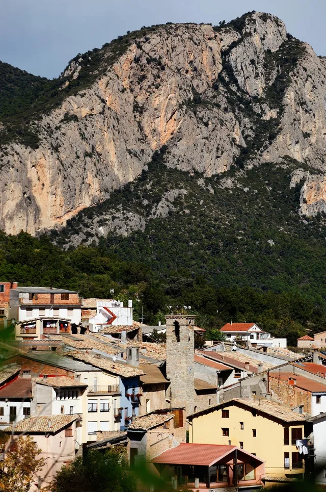 Peramola