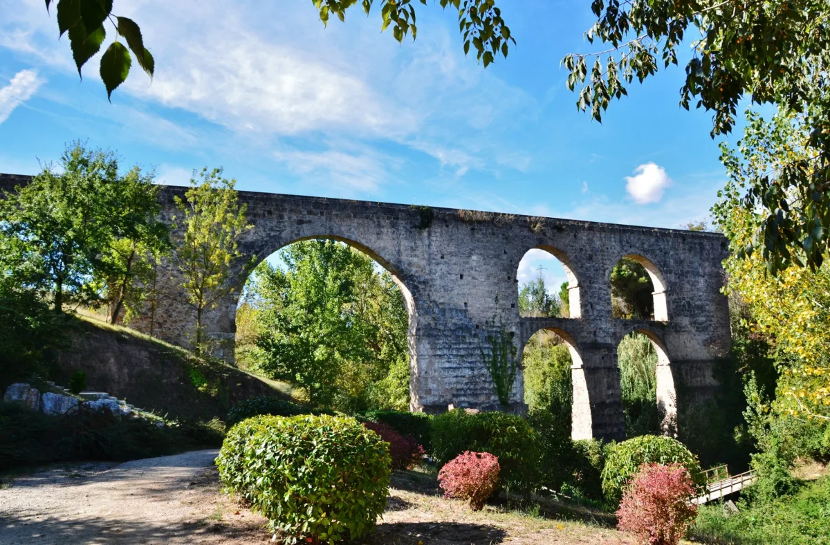 Sant Pere de Riudebitlles